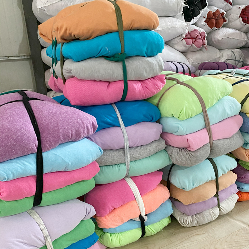 Variegated Machine Wiping Cloth, Oil-Absorbing Cotton Industrial Rag, Rag Scraps Sold by the Pound, Absorbent Water and Lint-Free Waste Cloth Manufacturers Supply