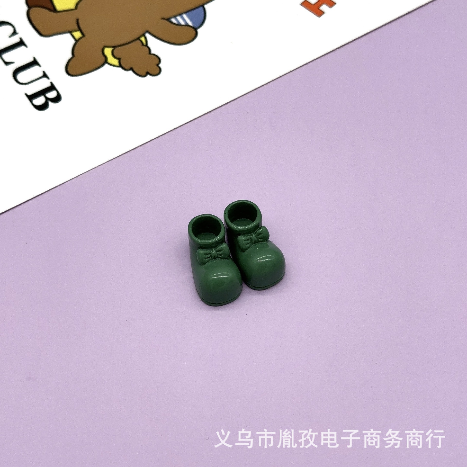 Resina coreana zapatos de arco DIY zapatos pequeños accesorios de juguetes de pelo caja de teléfono celular pegatinas de refrigerador pegatinas manuales