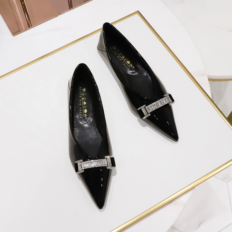 2873-3K80 daily versatile single shoe Korean version rhinestone buckle metal decoration flat heel comfortable patent leather shiny surface women's shoes