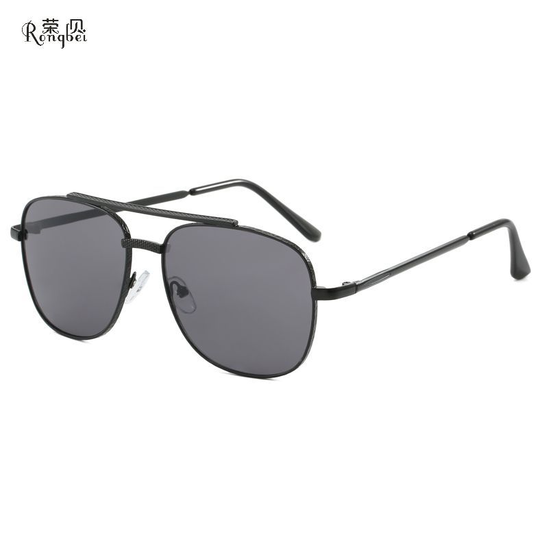 fashionable retro classic sunglasses for adults