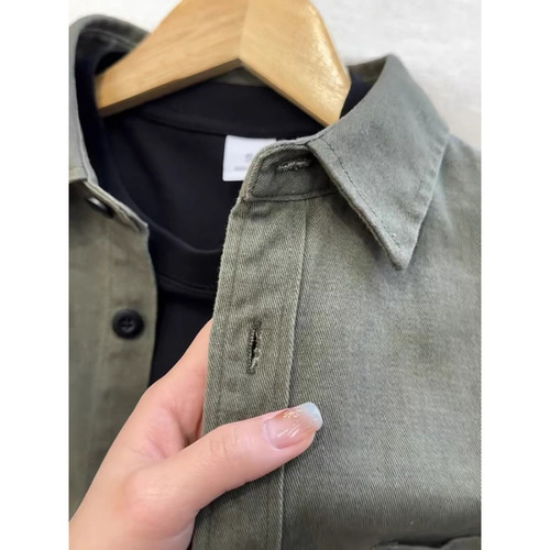 Green and Black Stylish Retro Long-Sleeve Shirt for Men, Japanese Style Casual Work Shirt, Early Spring Outerwear for Trendy Men