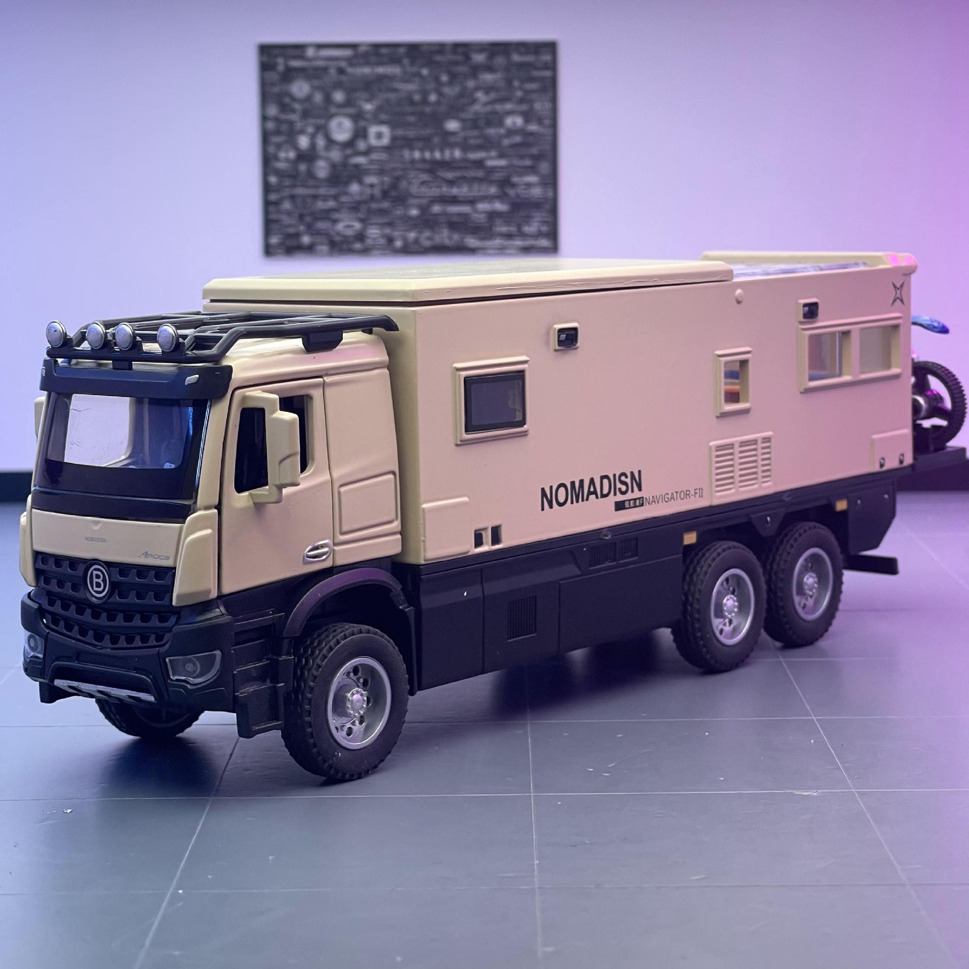 Nueva Haodi aleación 1:24 Rush Navigator off-road RV modelo de coche tire hacia atrás de sonido y luz modelo de coche decoración colección