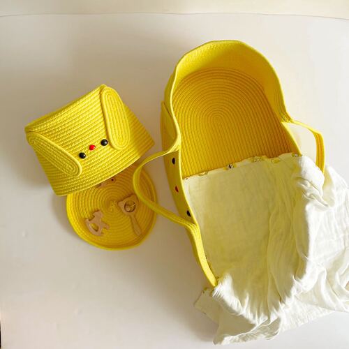 Cross-border ins baby carrier, portable car carrier, newborn cradle bed, out-and-out sleeping basket, carrier