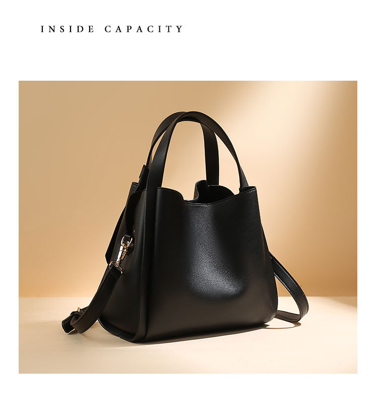 Women's Medium Pu Leather Solid Color Classic Style Magnetic Buckle Bucket Bag display picture 11