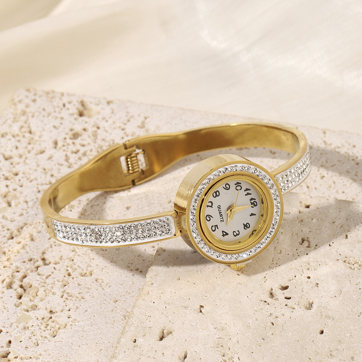 Daily Occasion Elegant Solid Color Quartz Women's Watches