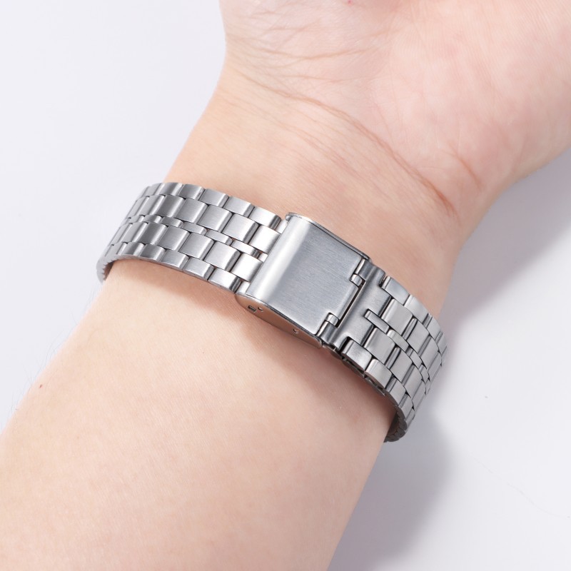 Correa de acero pequeña retro de cinco cuentas adecuada para relojes inteligentes Huawei y Samsung, correa de metal de acero inoxidable de 18 mm para hombres y mujeres.