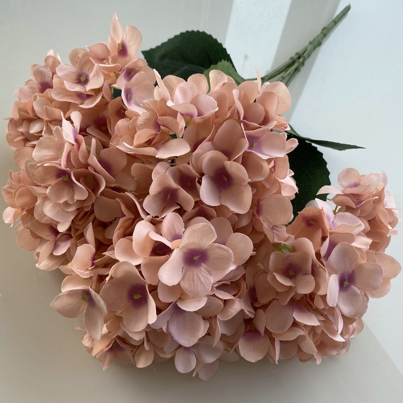 毛布5頭のフランスのアジサイは、ホテルの結婚式の生け花を飾って多色のアジサイの花の花束を卸売りします。|undefined