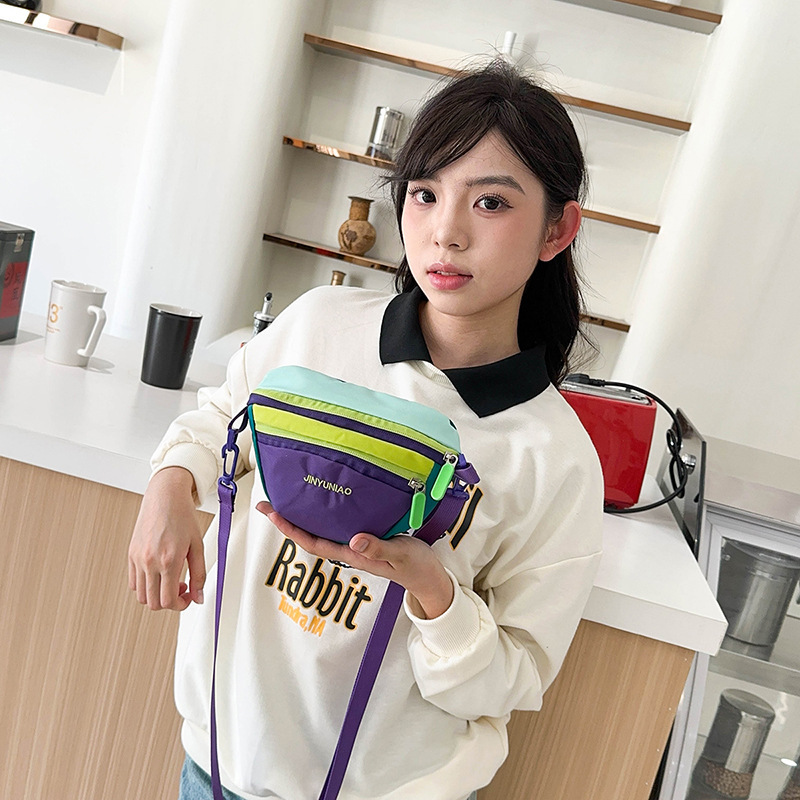 2025 ファッションドーパミンコントラストカラー男性と女性のアウトドアスポーツ登山ポータブル防水ナイロンクロスボディチェストバッグ|undefined