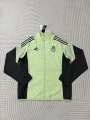 2526.F Windbreaker Real M Grass Green Training