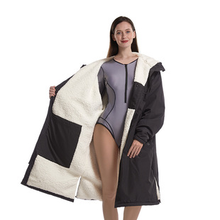 Dry Robe Waterproof Windproof Bathrobe Surfing Swimming Diving Winter Swimming Warm Jacket Comfortable Velvet Thickeneded Cloak