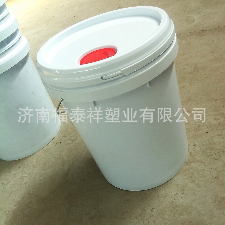 山东塑料桶 涂料桶 选济南福泰祥 农药桶厂家供应 13355419817