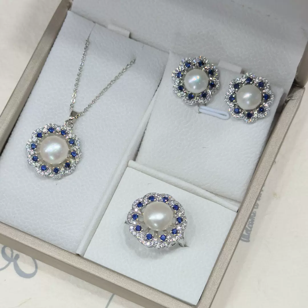 天然淡水珍珠套装镶嵌蓝宝石花朵三件套项链耳钉戒指时尚气太阳花