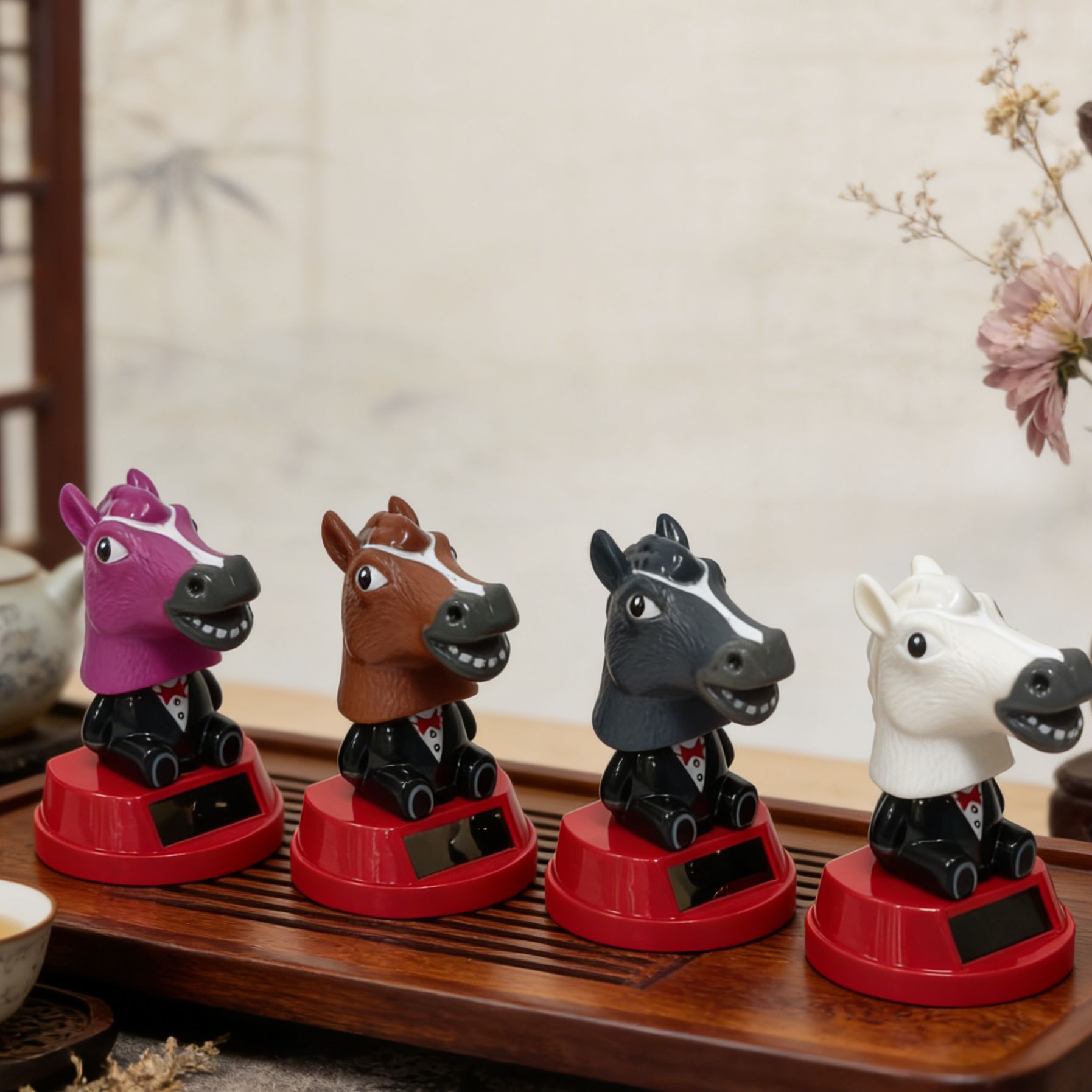 New Solar-Powered Shaking Horse Head Ornament, Beach Vacation Decoration, Desktop Small Gift, Cute Animal Decoration