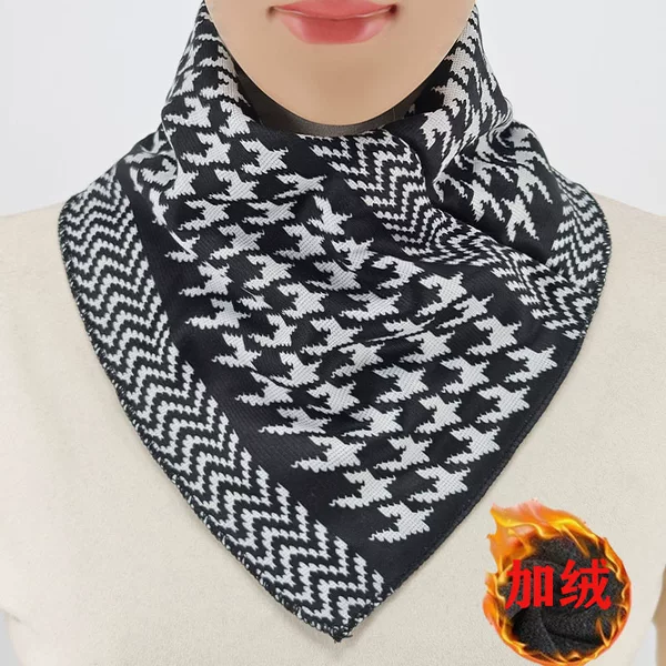 Thickened Triangle Scarf for Men and Women, Outdoor Warm Neck Gaiter for Autumn and Winter, Essential for Protecting the Neck in Autumn and Winter