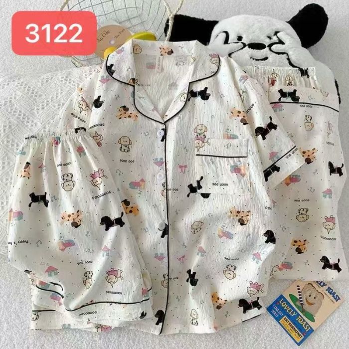 Comercio exterior nube transfronteriza algodón de tres piezas pantalones cortos de manga corta pantalones pijamas de verano ropa a domicilio rebeca de dibujos animados solapa