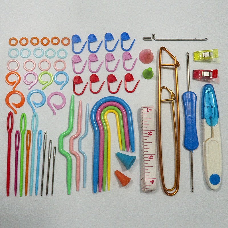 Transfronterizo 10 cuadrículas 120 piezas de plástico en caja pequeños alfileres, marcas, hebillas, suéteres, herramientas de tejido, materiales de bricolaje