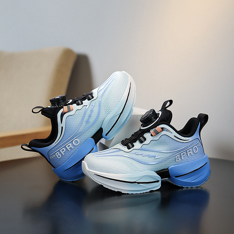 巴拉巴拉赤兔8pro男童跑鞋全掌气垫学生体考运动鞋减震大安特踏步