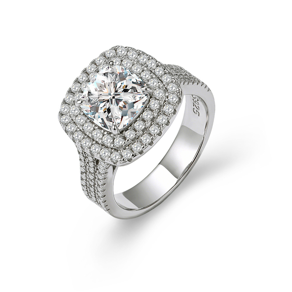 Anillo clásico de plata esterlina de lujo de diamantes para mujer Moda transfronteriza europea y americana con microincrustaciones de circón, lujo ligero, anillo de bodas de alta gama, joyas de mano