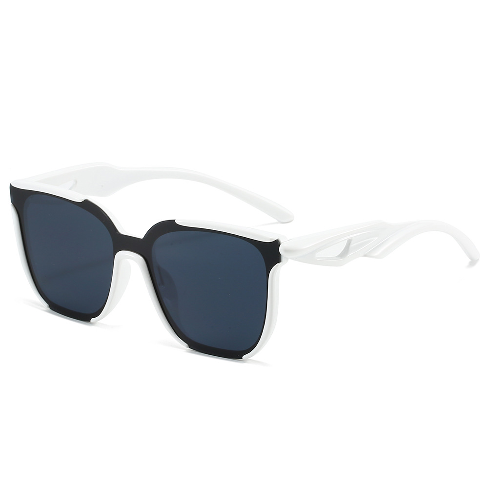 Personalized Stylish Sunglasses For Women And Men Face Slimming_voghion.com