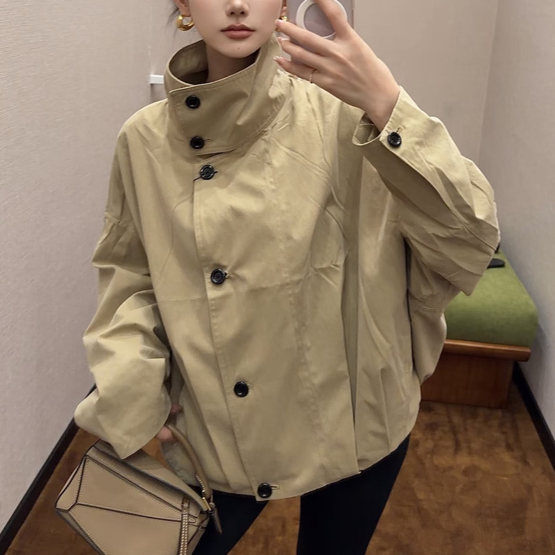 In stock: M-style women's casual, relaxed-fit, pleated detail, funnel-neck bomber jacket, trench coat, women's autumn outerwear In stock: M-style women's casual, relaxed-fit, pleated detail, funnel-neck bomber jacket, trench coat, women's autumn outerwear