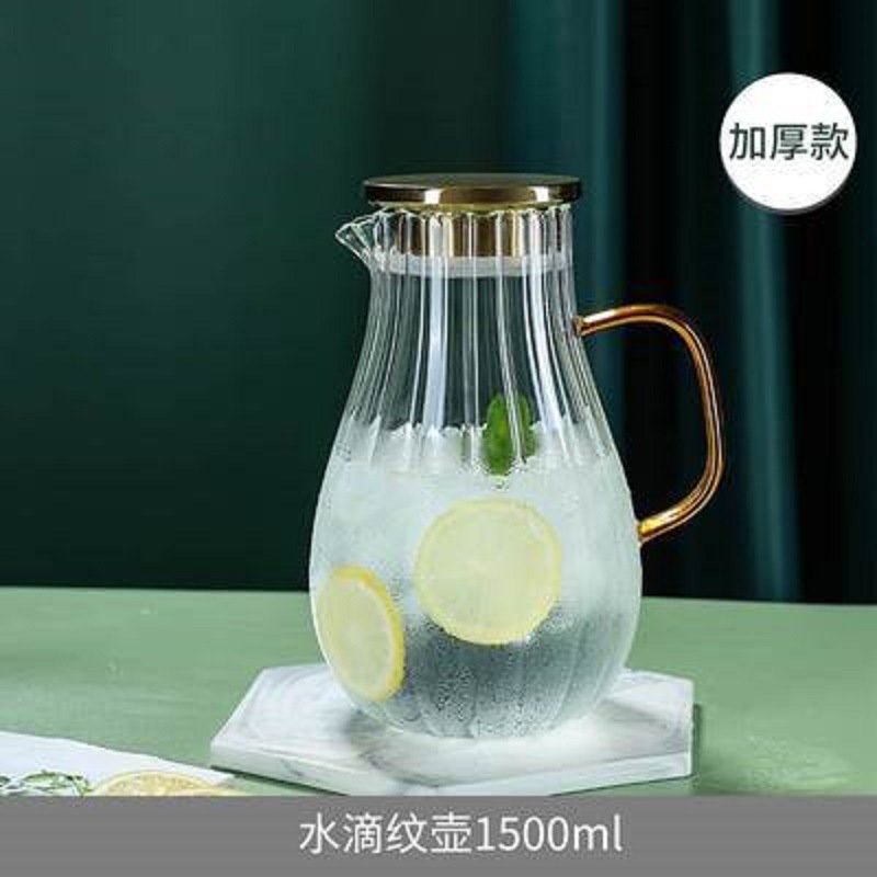 Botella de agua fría gota de agua a rayas amarillas