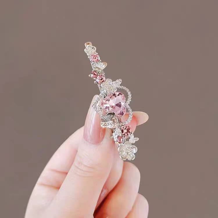 絶妙な合金ヘアピン、ラブバタフライラインストーン、多用途前髪クリップ、軽くて豪華なサイドクリップ、ファッショナブルなヘアピンヘアアクセサリー|undefined