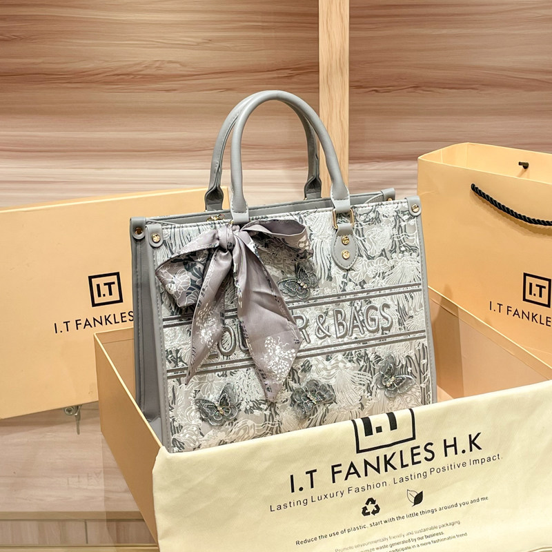 Túi tote da nữ đi làm dung tích lớn xách tay đeo vai — khác
