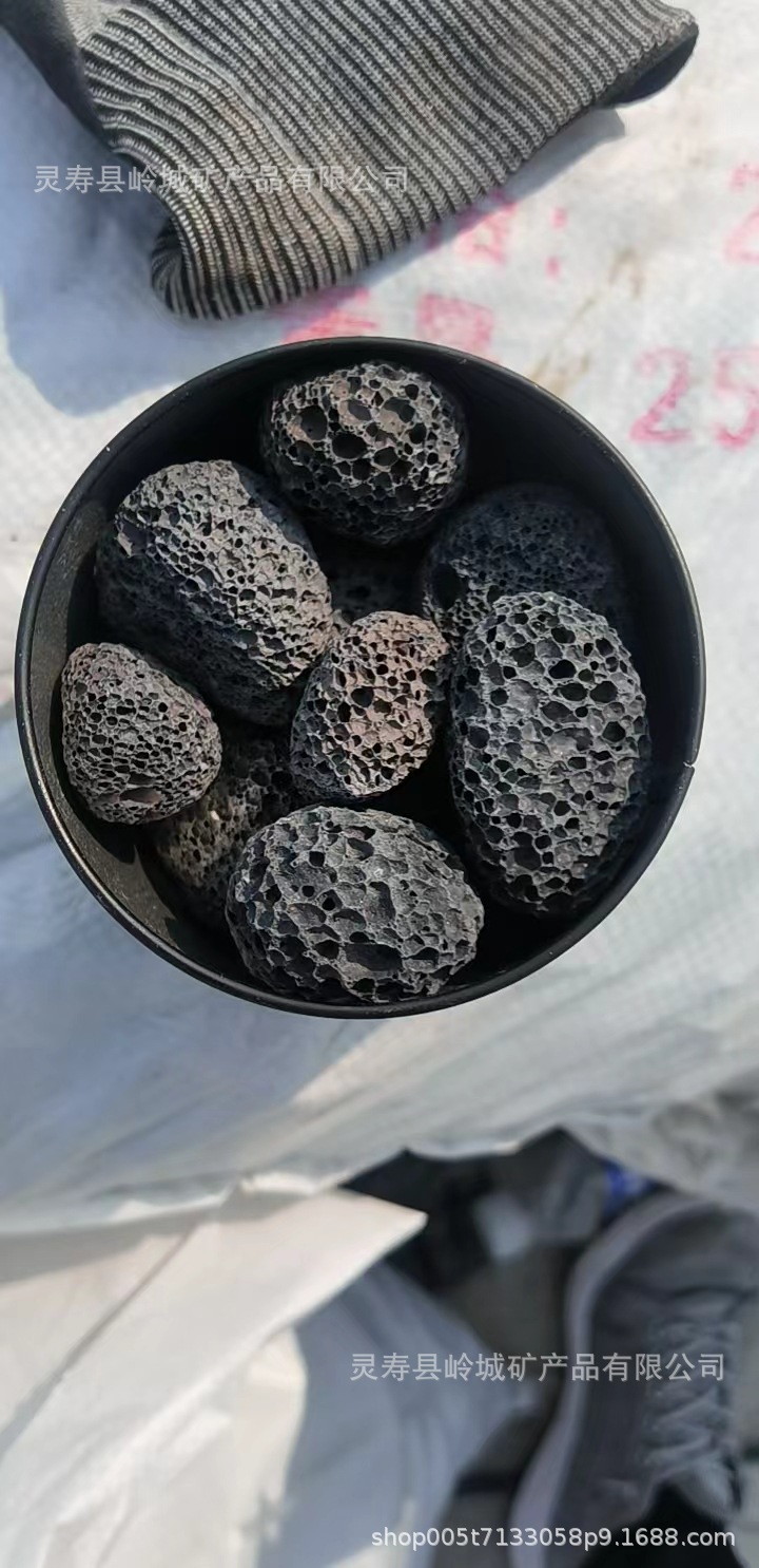 黑色火山岩香薰石,圆片家用卫生间香薰石, 扩香石木盒套装批发