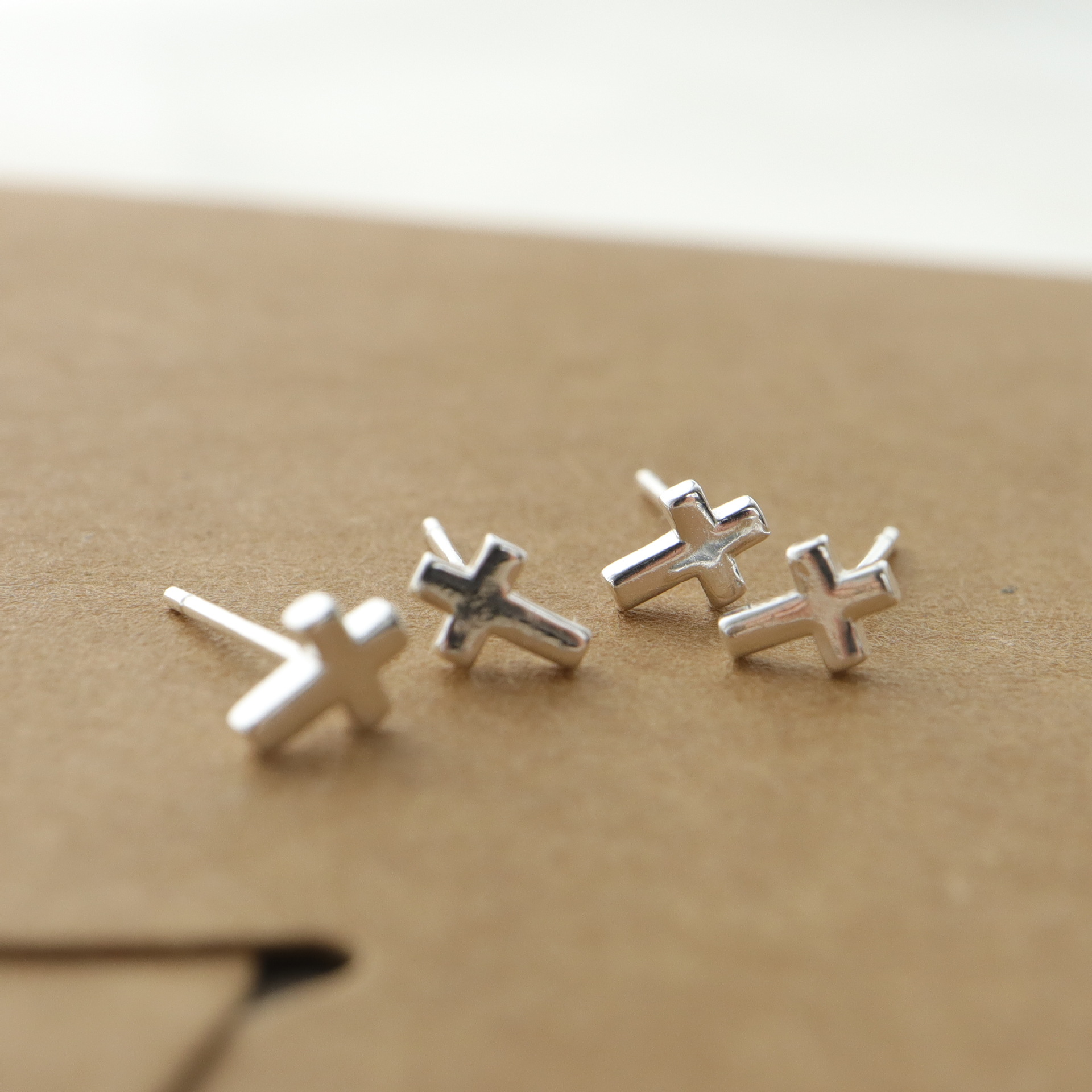 1g Weight 925 Sterling Silver Ear Needle Material Ear Studs Classification 1 Pair Quantity Holiday, Daily Occasion 925 Sterling Silver Material Cross Pattern Unisex Gender Simple Style Style 1 Pair 925 Sterling Silver Cross Ear Studs 9