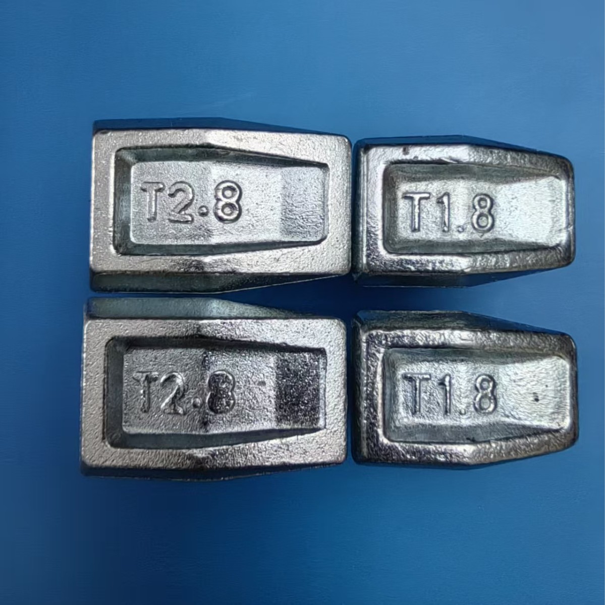 T型导轨压码电梯T1T2T3T4T5导轨压导板T型压道板导轨t型压导板