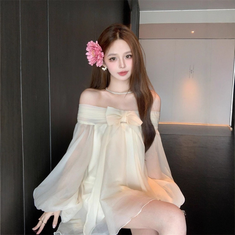 Gentle Style French Bow One-Shoulder Chiffon Dress, New Summer Style, Elegant, Age-Reducing, Loose and Slimming Short Skirt