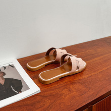 ��ЬŮ�⴩2026�¿��ļ��ٴ�һ���ϕr�Л���ƽ����ЬŮ��aŮЬ