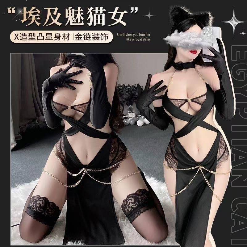 Catwoman Role-Play Jumpsuit with Gold Chain Detail and Thong — detail image 2