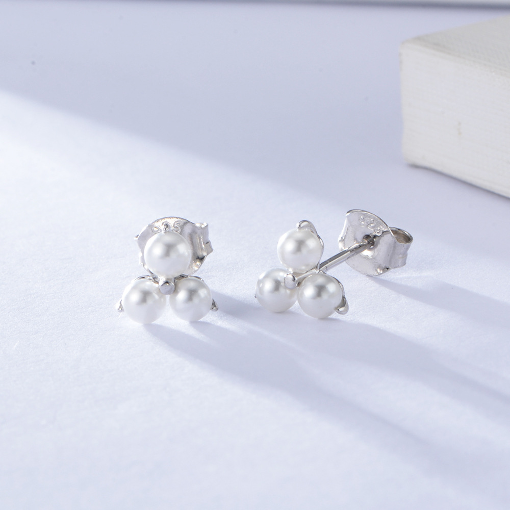 S925 plata esterlina perla Stud pendientes estilo coreano elegante simple Internet celebridad pendientes alto sentido diario todo-Partido joyería del oído al por mayor
