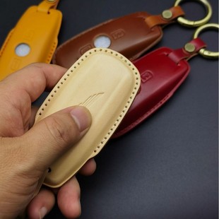 Suitable for Honda Gold Wing Gl1800 Motorcycle Leather Key Cover Remote Control Shell First Layer Cowhide Key Bag