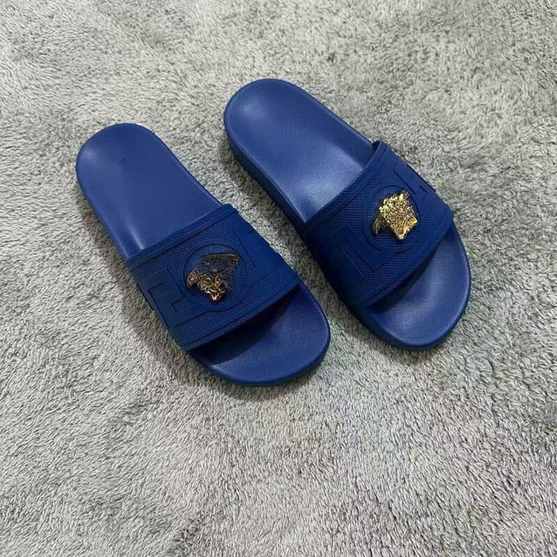 European and American Metal Beauty Head Design Slippers, Summer Medusa Trendy Brand Outdoor Sandals, Portable Non-Slip Home Slippers
