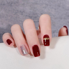 B266紅慕薇閃帶鑽中長方甲穿戴甲顯手白氣質新年新娘手工美甲成品