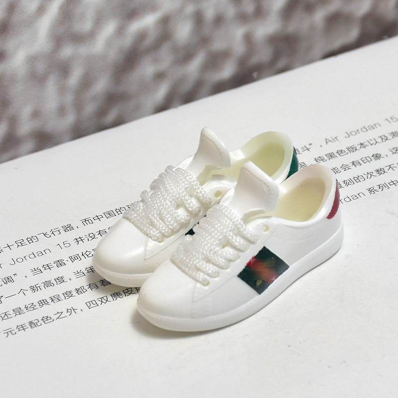 올드 비 화이트