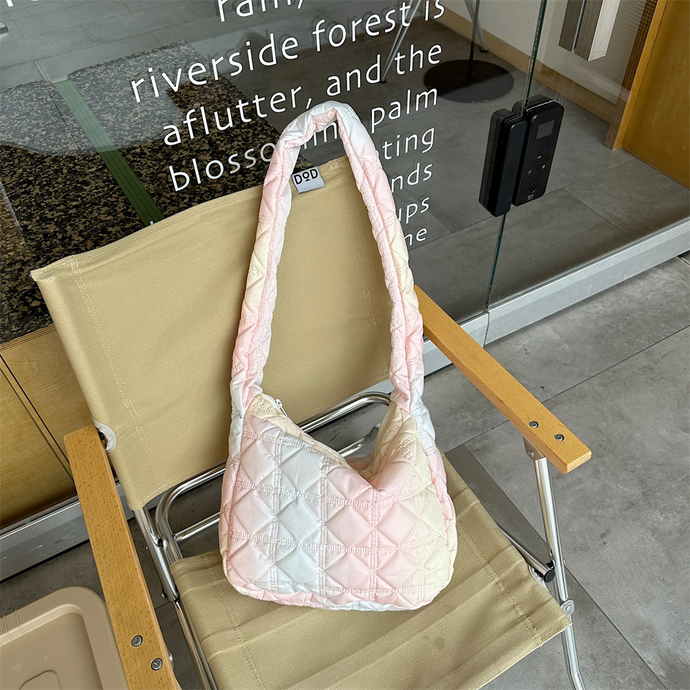 311181 Otoño e Invierno 2023 gradiente nube burbuja plisada bolsa de hombro bolso de compras crossbody bolsa de chaleco