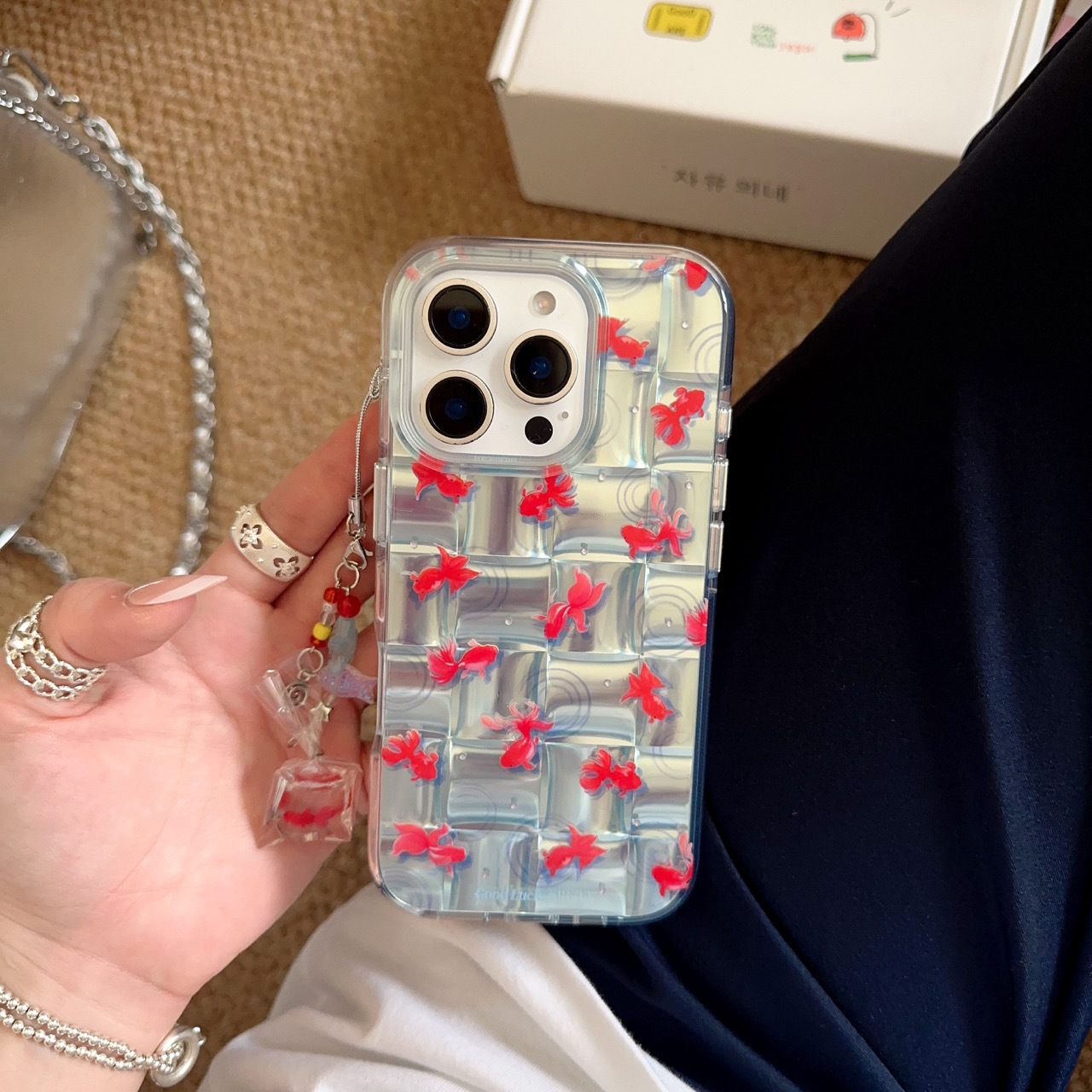 Caja del teléfono móvil Apple 15ProMax 16Pro Pareja 14/13 Mujer 16PM nicho