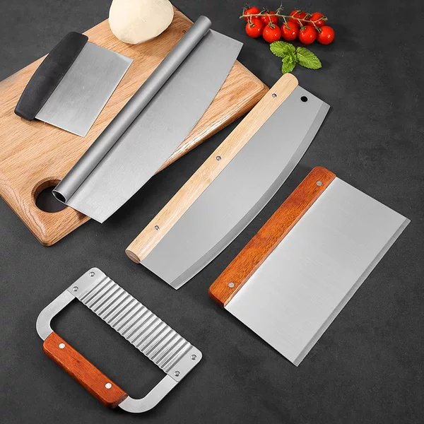 Stainless steel pizza Shaker commercial semicircle pizza knife nougat knife scraper scraper cutter food grade surface scraper