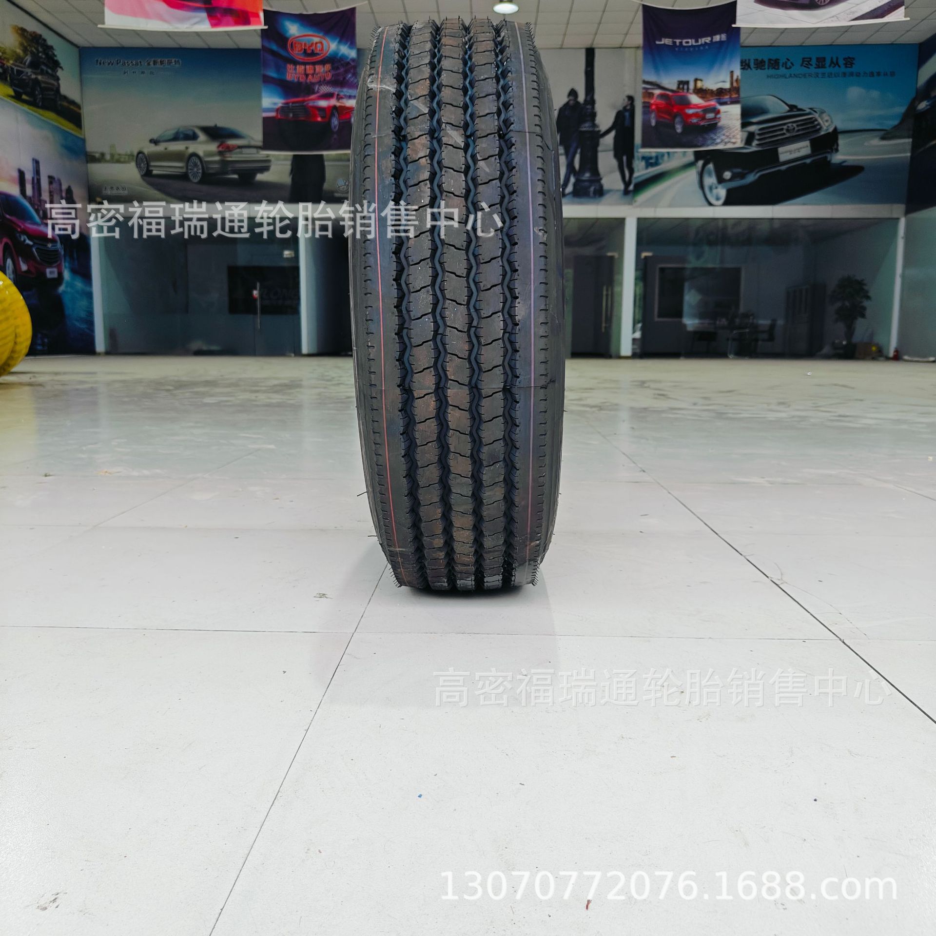 全新真空客货车真空轮胎235/75R17.5 RT500耐磨花纹载重运输轮胎