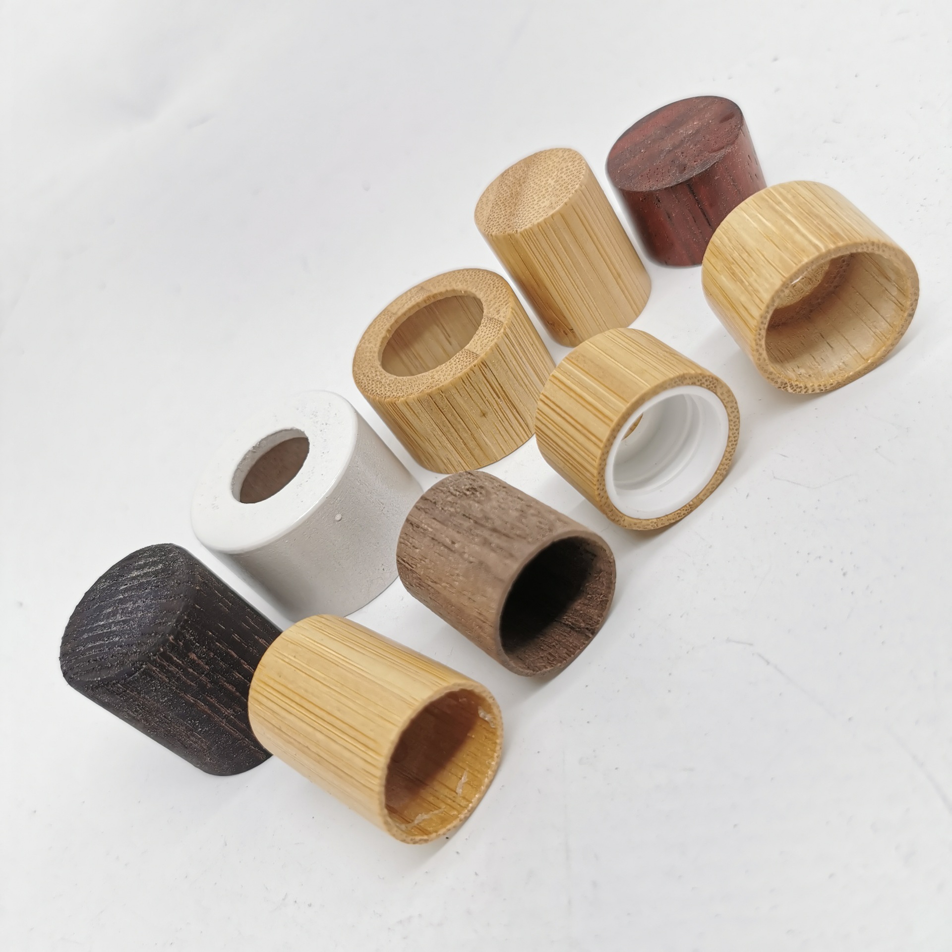 28-tooth dropper bottle bamboo wood cap ball essential oil bottle bamboo lid push pump mist head bamboo wood cap aromatherapy bottle bamboo lid