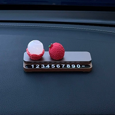 Cartoon Apple Parking Number Plate, Nömrəli dayanma kartı - everything-goes-well-walnut-license-plate