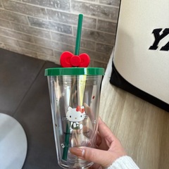 ポータブルカップ新共同ブランドシリーズ透明冷たいドリンクカップコーヒーカップポータブルウォーターカップポータブル卸売スターパパ