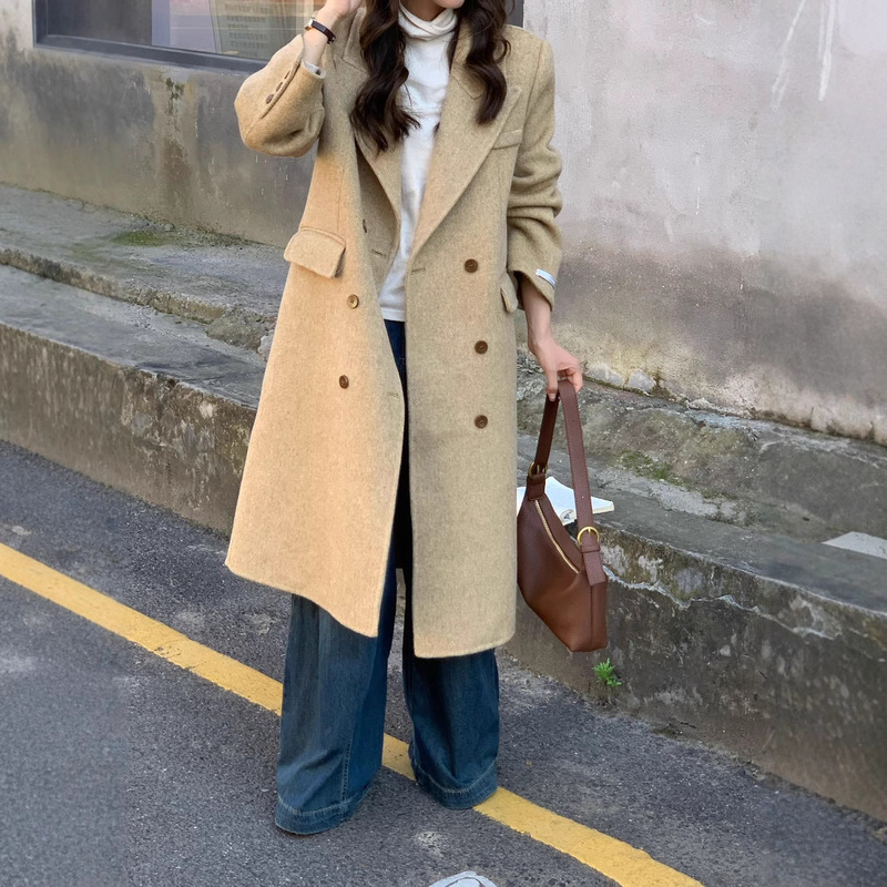 2025 Autumn and Winter Lapel Collar, Shoulder Pads, Double-Breasted Long Thickeneded Double-Sided Wool Coat, Simple and Elegant Jacket