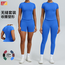 �羳�o�p�٤���b�A�I���������\�����b�����ܲ��T�оo��������Ů