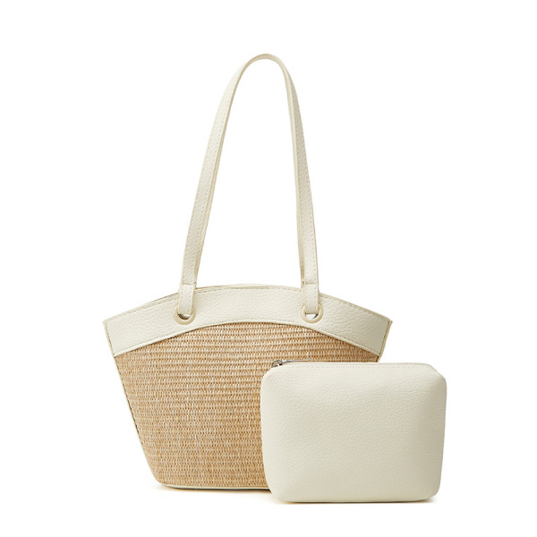 retro straw purse