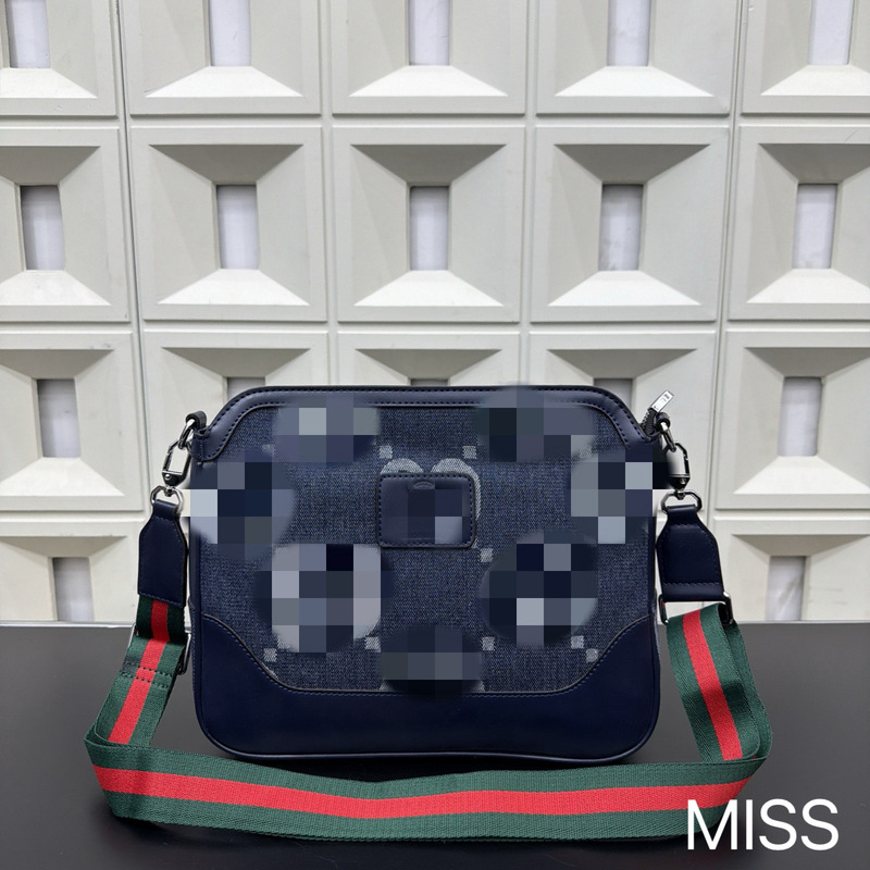 Outlet C Brand Men's Crossbody Bag Camera Bag Shoulder Bag Graffiti Classic Print Bag Small Size Men's Model Wholesale Outlet C Brand Men's Crossbody Bag Camera Bag Shoulder Bag Graffiti Classic Print Bag Small Size Men's Model Wholesale