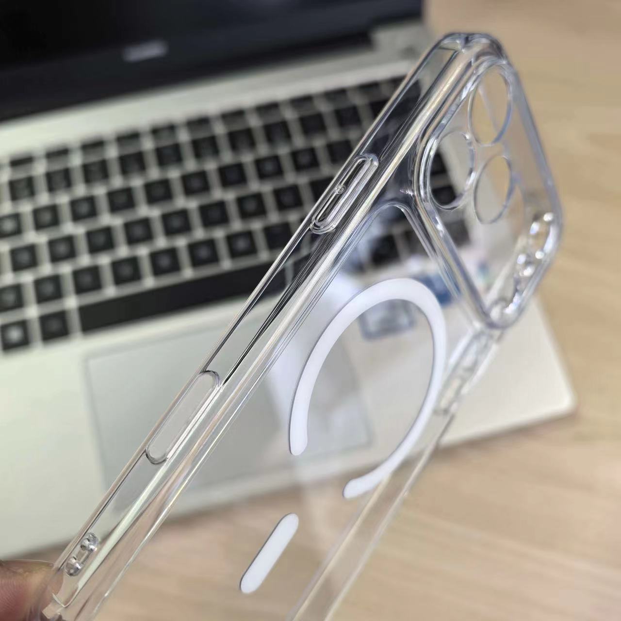 Funda magnética transparente de carcasa rígida con orificios finos para Apple 17Pro, funda para iPhone17Promax con protección completa de la lente. image 6